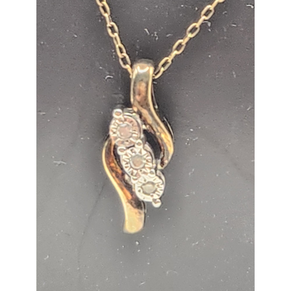 Kohl's Sterling Silver Two-Tone 1/20ct TW Diamond S-Curve‎ Pendant Necklace 18"